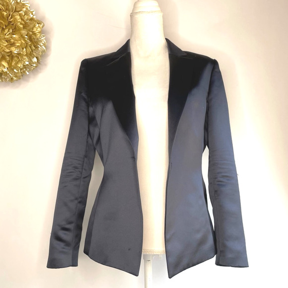 Tahari Jackets & Blazers - Tahari Arthur S Levine Womens Blazer Jacket Black Waist Length Button Collar 8